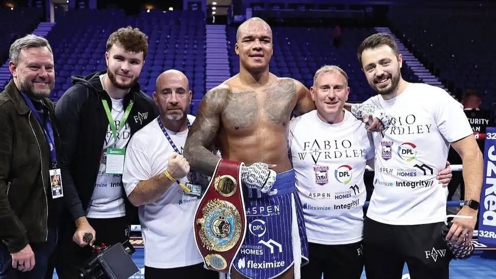 Уордли сделал заявление о бое с Усиком: Мне всё равно, кто он такой Уордли сделал заявление о бое с Усиком: Мне всё равно, кто он такой