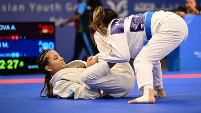 Болатова проиграла на Азиаде