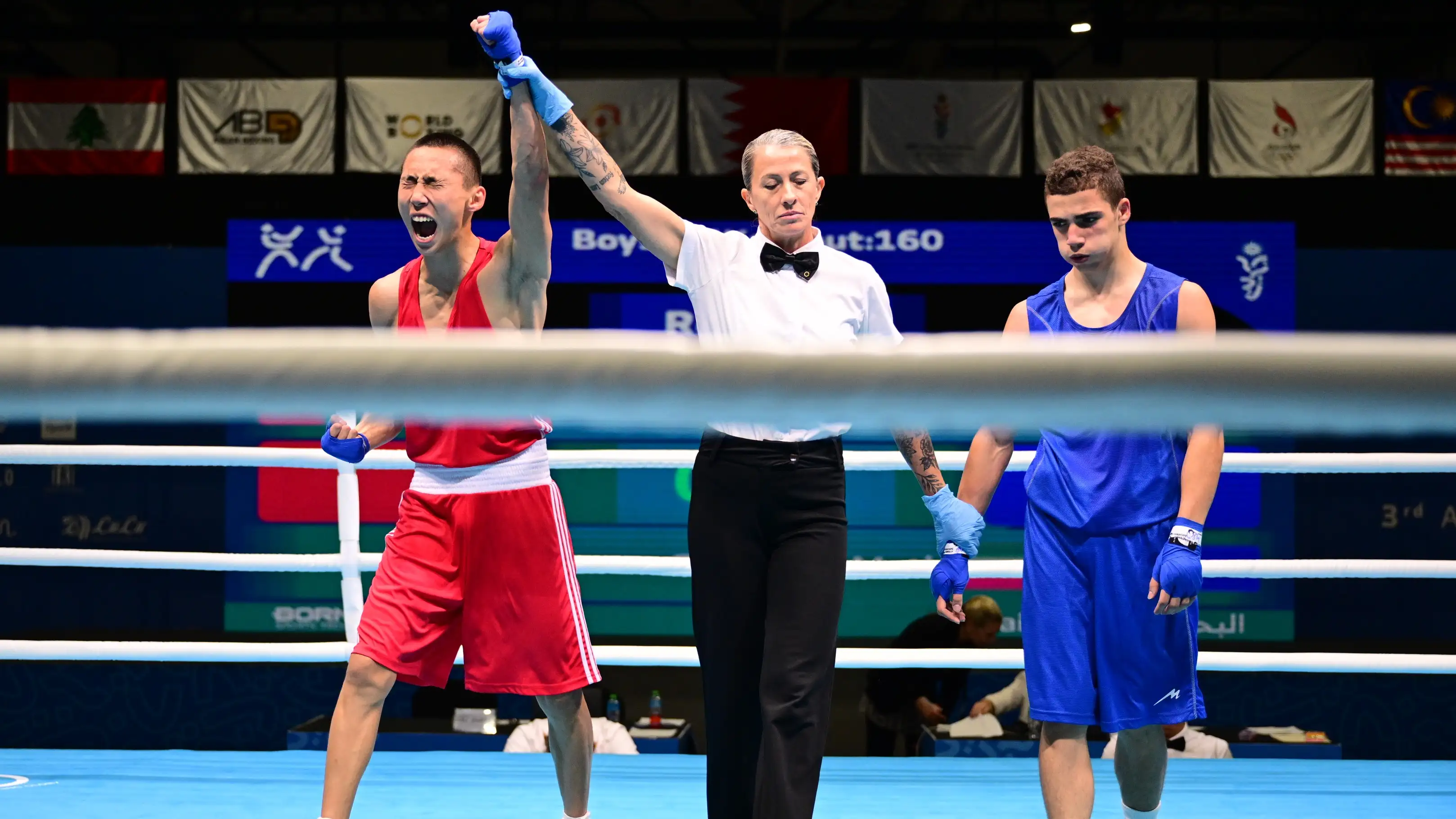 Решением судей завершилась битва за "золото" Азиады в боксе между Казахстаном и Ираном Решением судей завершилась битва за "золото" Азиады в боксе между Казахстаном и Ираном