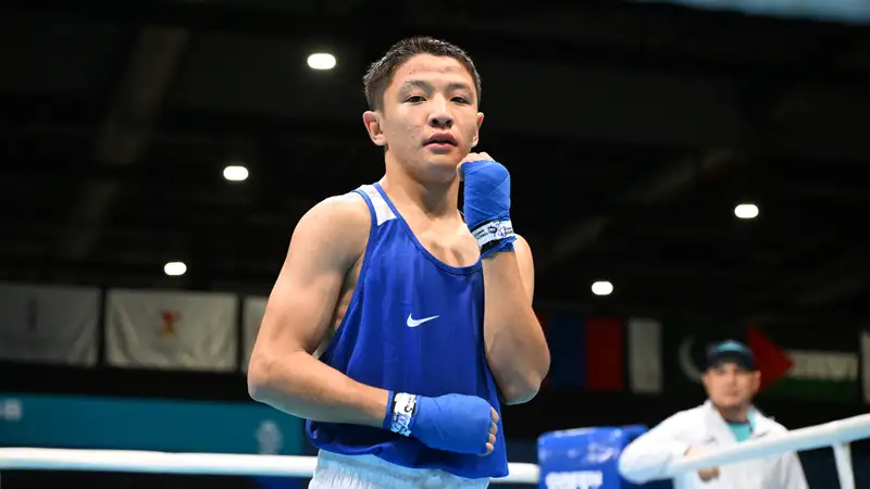 Ұсақ аққұбамен жыныстық қатынас Үлкен қара жамбас биі