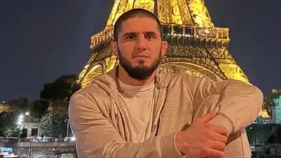 Ислам Махачев  Ислам Махачев