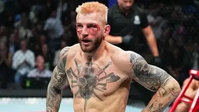 Дэн Хукер  Дэн Хукер