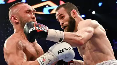 Разгромным решением судей и нокдауном завершился бой боксёра из Казахстана с непобеждённым чеченцем Разгромным решением судей и нокдауном завершился бой боксёра из Казахстана с непобеждённым чеченцем