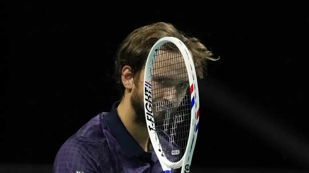 Даниил Медведев сравнил свою игру на топ-турнирах в США и Франции Даниил Медведев сравнил свою игру на топ-турнирах в США и Франции