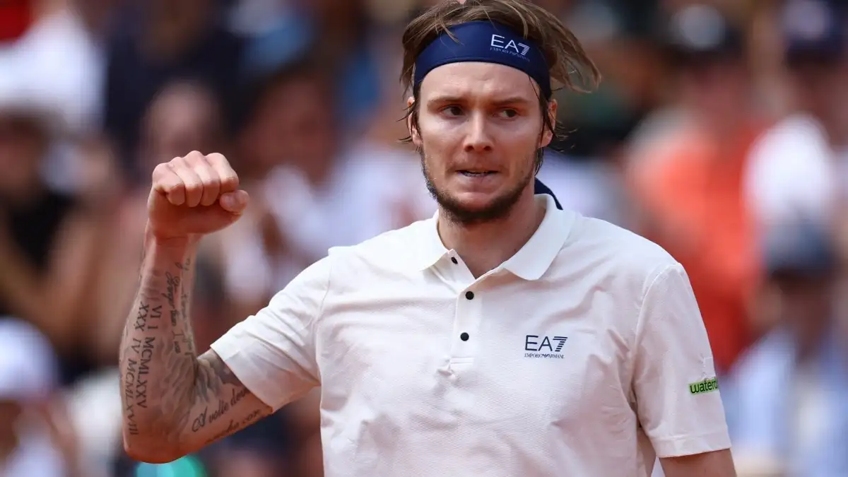 История личных встреч Бублика и Де Минаура перед четвертьфиналом "Мастерса" в Париже История личных встреч Бублика и Де Минаура перед четвертьфиналом "Мастерса" в Париже