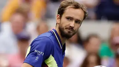 Даниил Медведев  Даниил Медведев