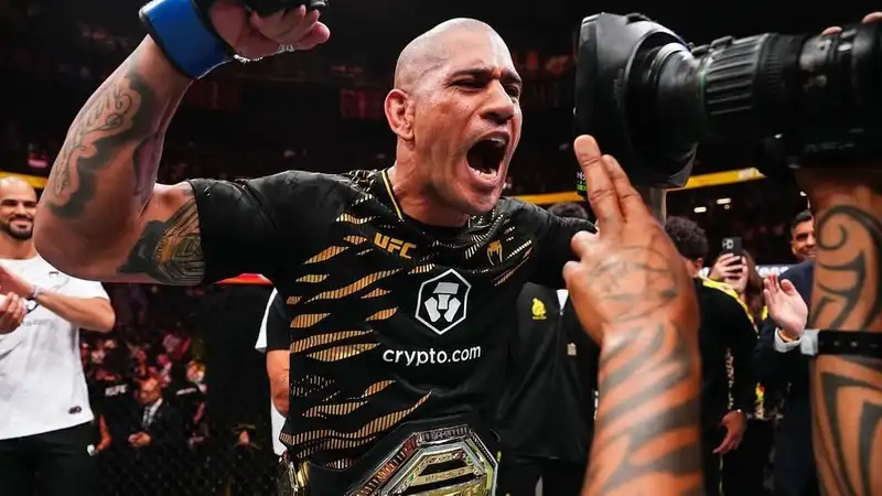 Алекс Перейра