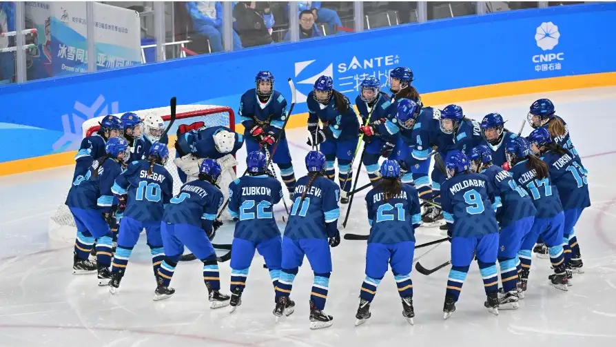 Хоккей Тренировка женской сборной РК