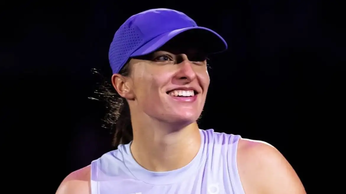 Ига Швёнтек ответила, не скучно ли ей громить соперниц: Нет, это потрясающее ощущение Ига Швёнтек ответила, не скучно ли ей громить соперниц: Нет, это потрясающее ощущение