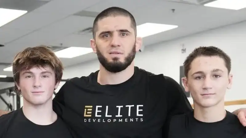 Ислам Махачев рассказал о физической форме: Готов где-то на 70 процентов