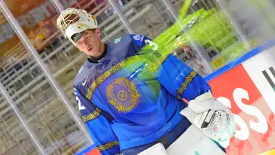 Вратарь сборной Казахстана вошёл в ТОП-10 российской лиги