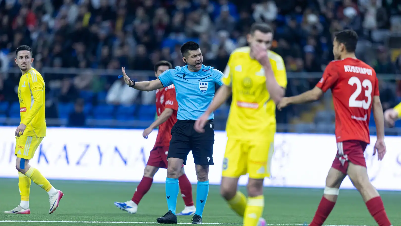 Казахстанские судьи обслужат матч Лиги Конференций УЕФА