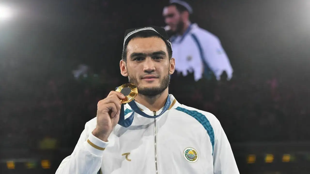 Лазизбек Муллажонов