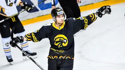 Страшными разгромами отметился игровой день чемпионата Казахстана по хоккею