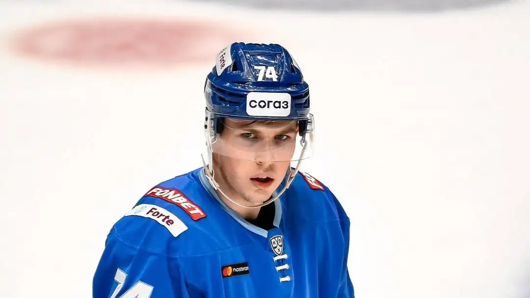 Защитник сборной Казахстана помог &quot;Металлургу&quot; добыть важную победу в КХЛ