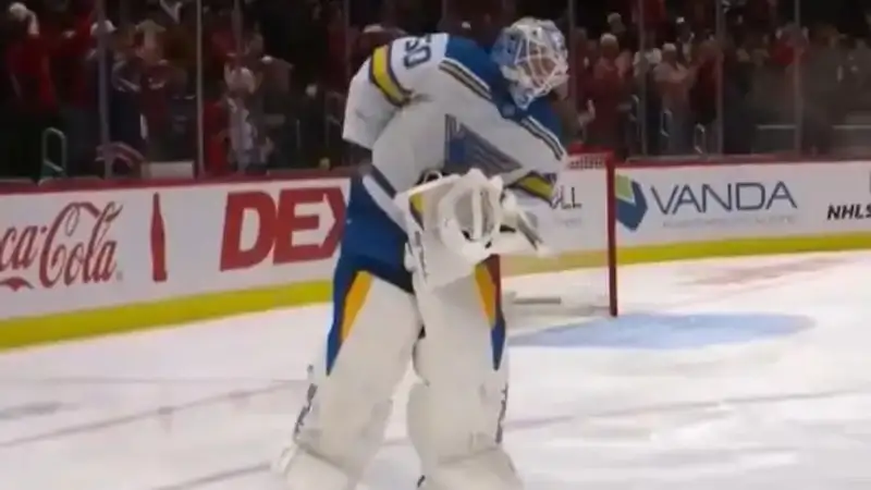 Джордан Биннингтон 