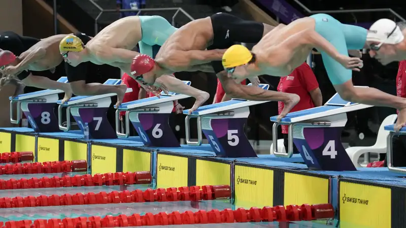 В фмнаое два казахстанца 