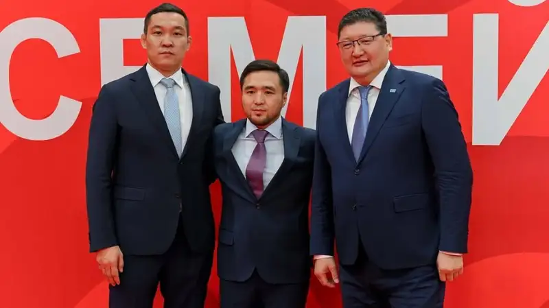 Сметову подарили 10 млн