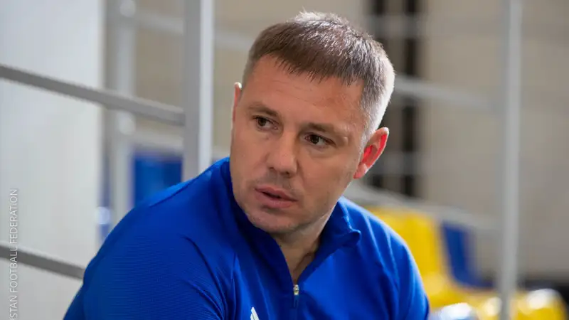 Тренер сборной Казахстана назвал причины успеха команды в игре против Ирландии на чемпионате Европы по футболу