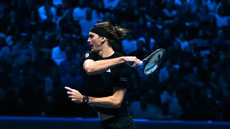 Александр Зверев назвал причину поражения Яннику Синнеру на Итоговом турнире ATP-2025