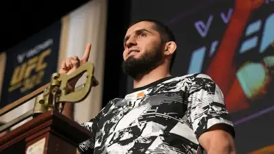 Ислам Махачев