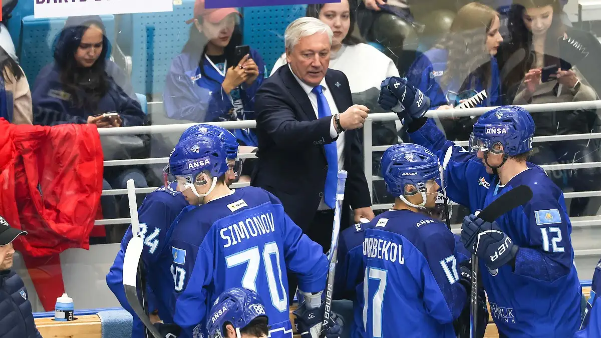 В России возвысили Михаила Кравца на посту главного тренера &quot;Барыса&quot;