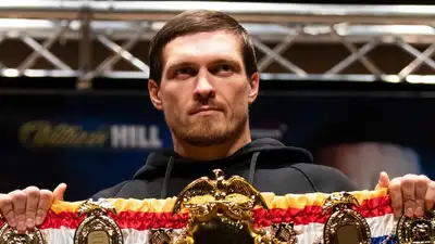 &quot;Он мой брат&quot;: Александр Усик назвал любимого боксёра современности