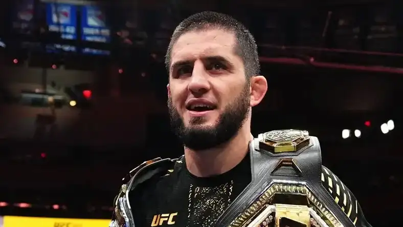 Ислам Махачев 