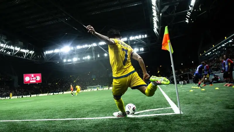 Главный тренер "Данди Юнайтед" прокомментировал ситуацию вокруг Галымжана Кенжебека