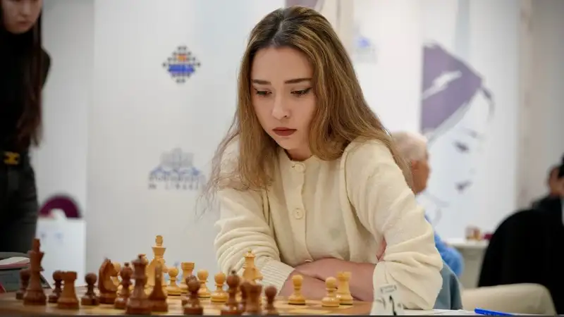 Казахстан досрочно вышел в четвертьфинал командного чемпионата мира по шахматам