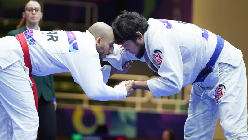 Кусаинов проиграл "золото" на ИИ