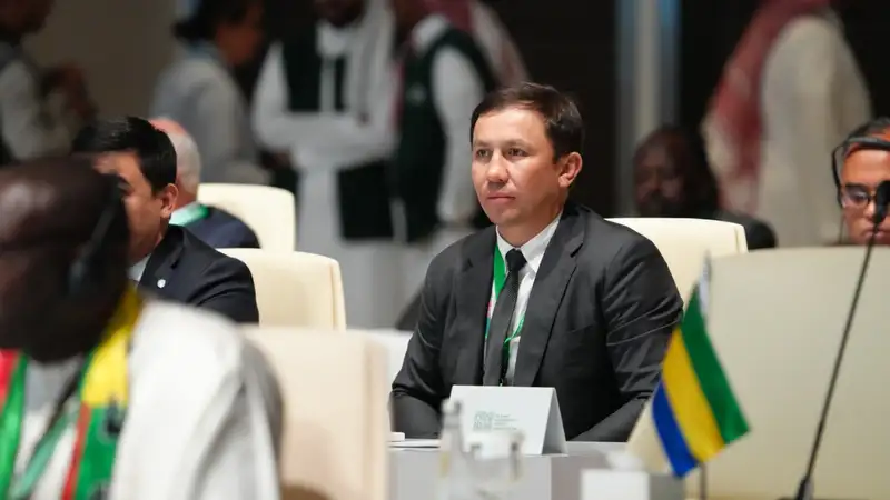 Стали известны имена будущих возможных помощников Головкина в World Boxing