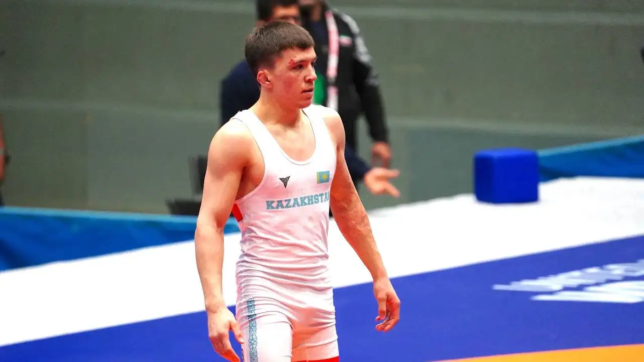 Казахстанский борец завоевал золотую медаль для страны на Сурдлимпийских играх в Токио