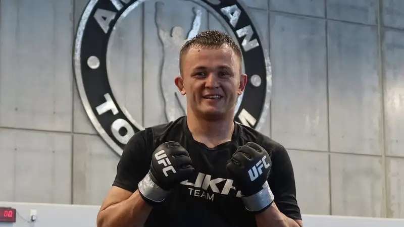 Нокдаун был зафиксирован в бою Бекзата Алмахана в UFC