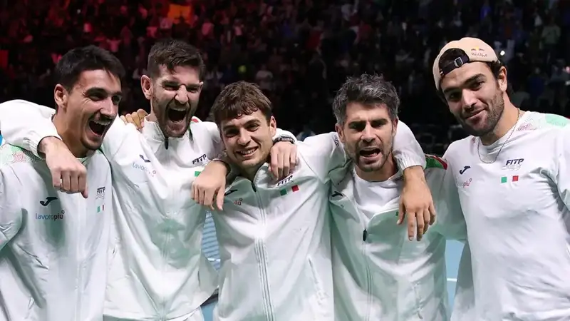 Капитан сборной Италии назвал причину победы над Бельгией в полуфинале Кубка Дэвиса-2025