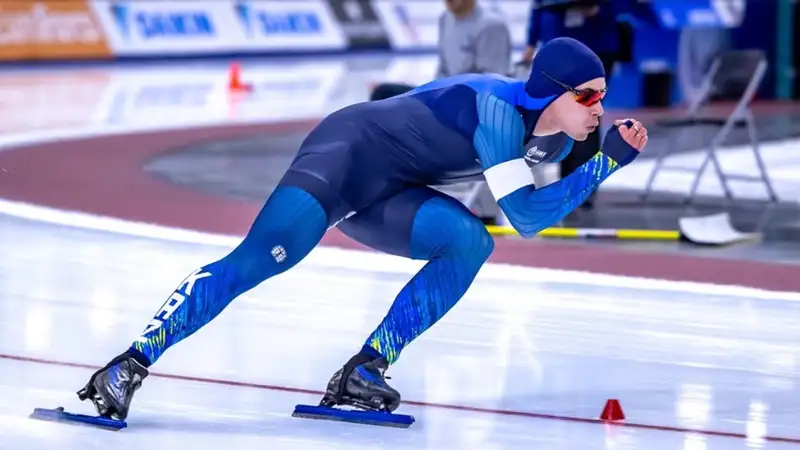 Казахстанский конькобежец неудачно выступил на этапе Кубка мира в Калгари