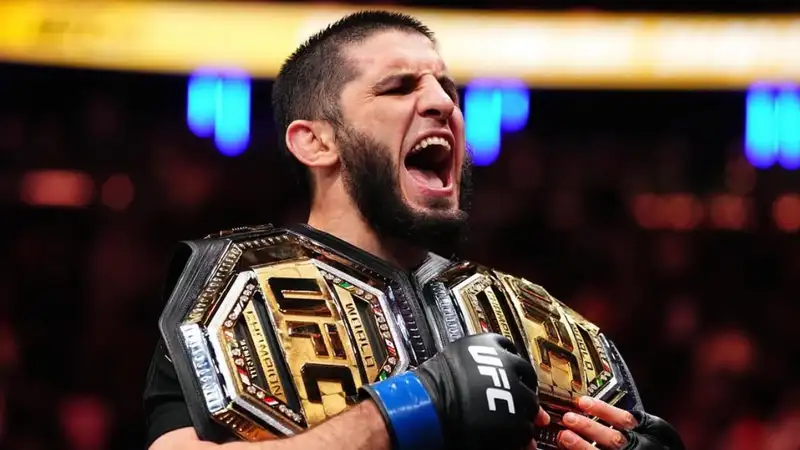 &quot;Я уже не молод&quot;: Махачев ответил, возможен ли бой с Топурией в лёгком весе