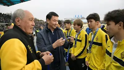 Алматинский "Кайрат" стал пятикратным чемпионом РК и установил рекорд по медалям