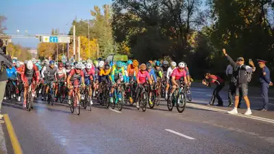 В Алматы в воскресенье ограничат движение автотранспорта в связи с проведением велогонки Giro d’Almaty 2025