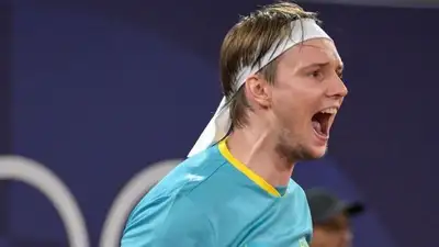 Бублик в топе по эйсам