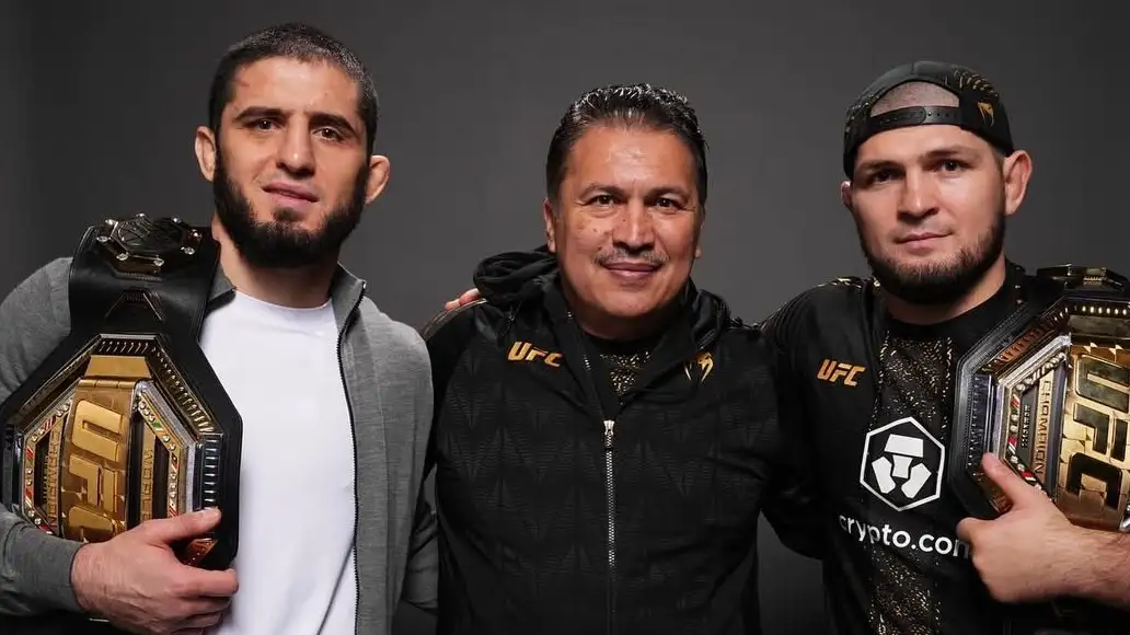 Ислам Махачев