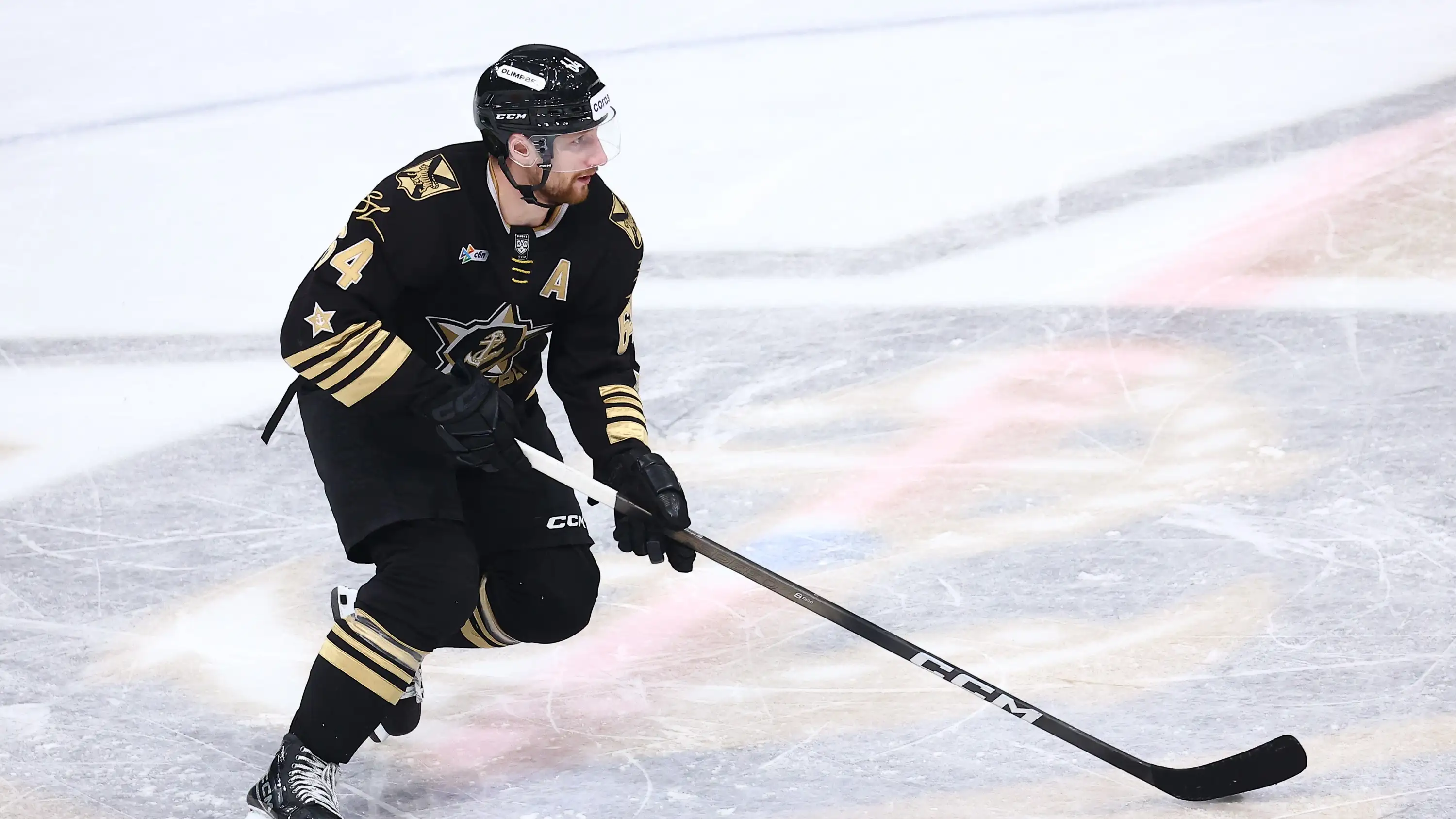 Нападающий сборной Казахстана поучаствовал в разгроме над российским клубом в КХЛ и огорчил &quot;Барыс&quot;