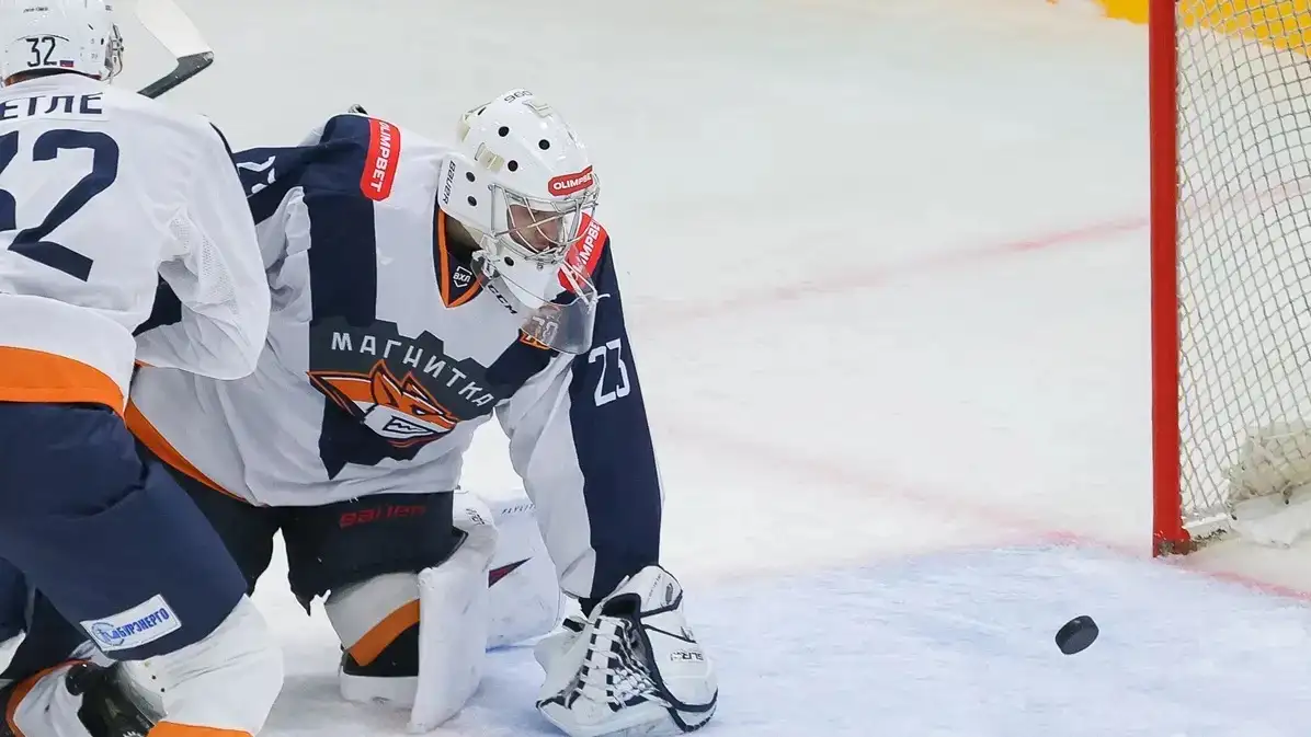Триллером завершился матч команд двух голкипером из Казахстана в чемпионате России по хоккею
