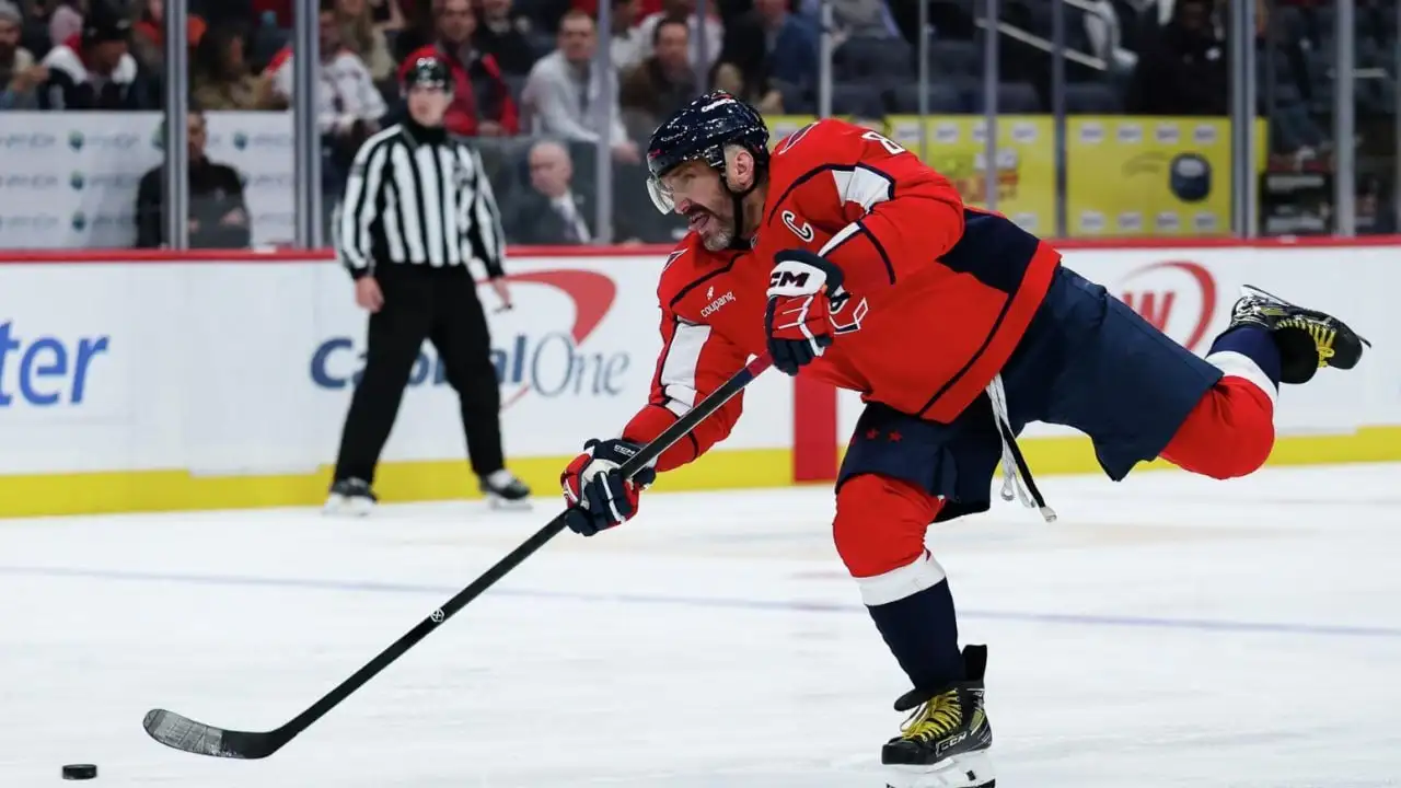 Видео 908-й шайбы Овечкина 