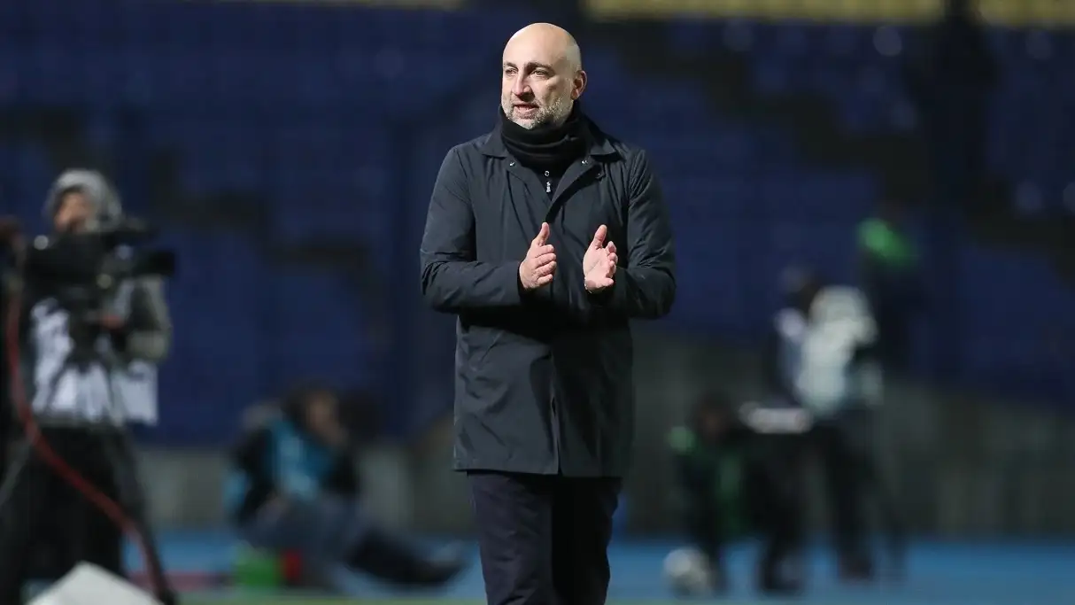 Камбэком завершился матч экс-тренера сборной Казахстана в Кубке России