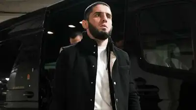 Ислам Махачев