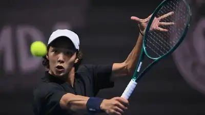 Амир Омарханов 