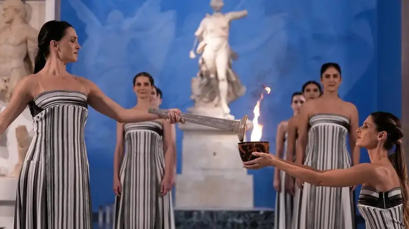 В Греции началась эстафета олимпийского огня