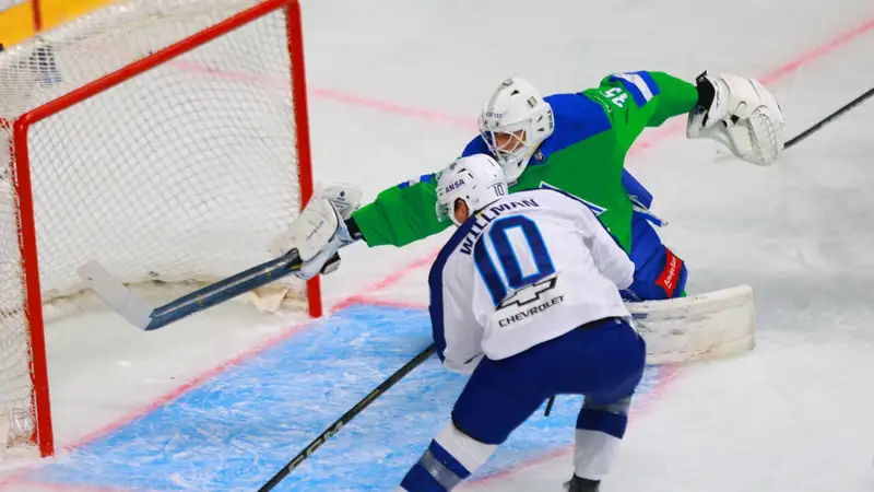 Видеообзор упущенной победы "Барыса" в КХЛ