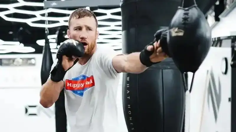 Джастин Гейджи 